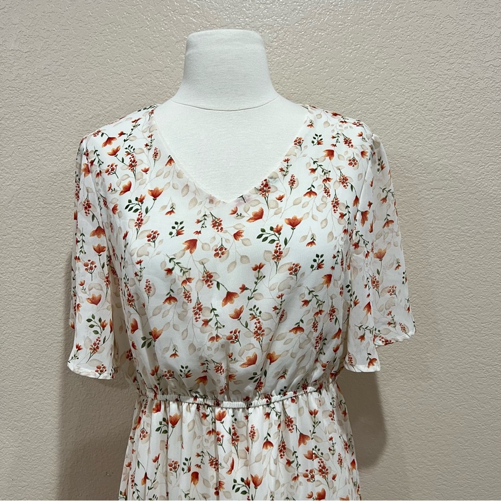 Cream Floral Tiered Maxi Dress Size Large - Picture 8 of 11